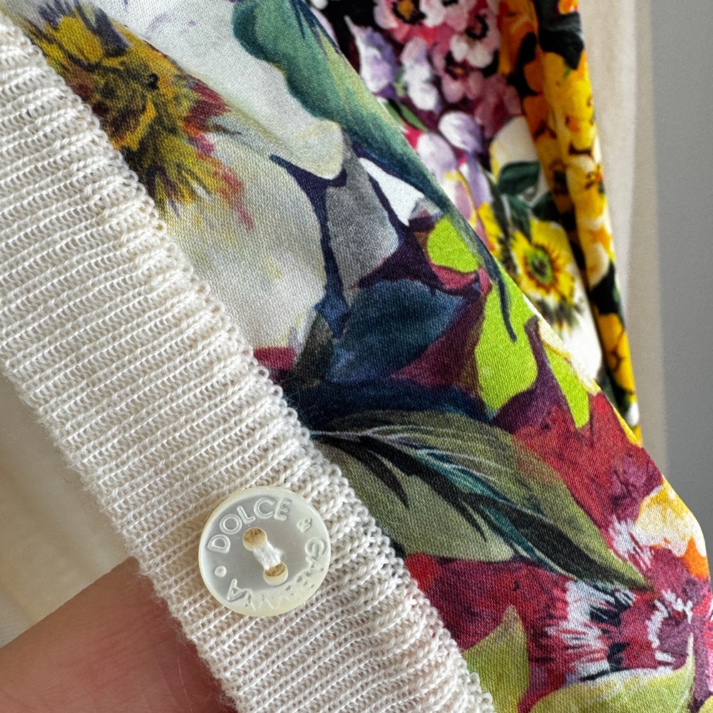 Dolce & Gabbana Multicolor Floral silk and cashmere Cardigan